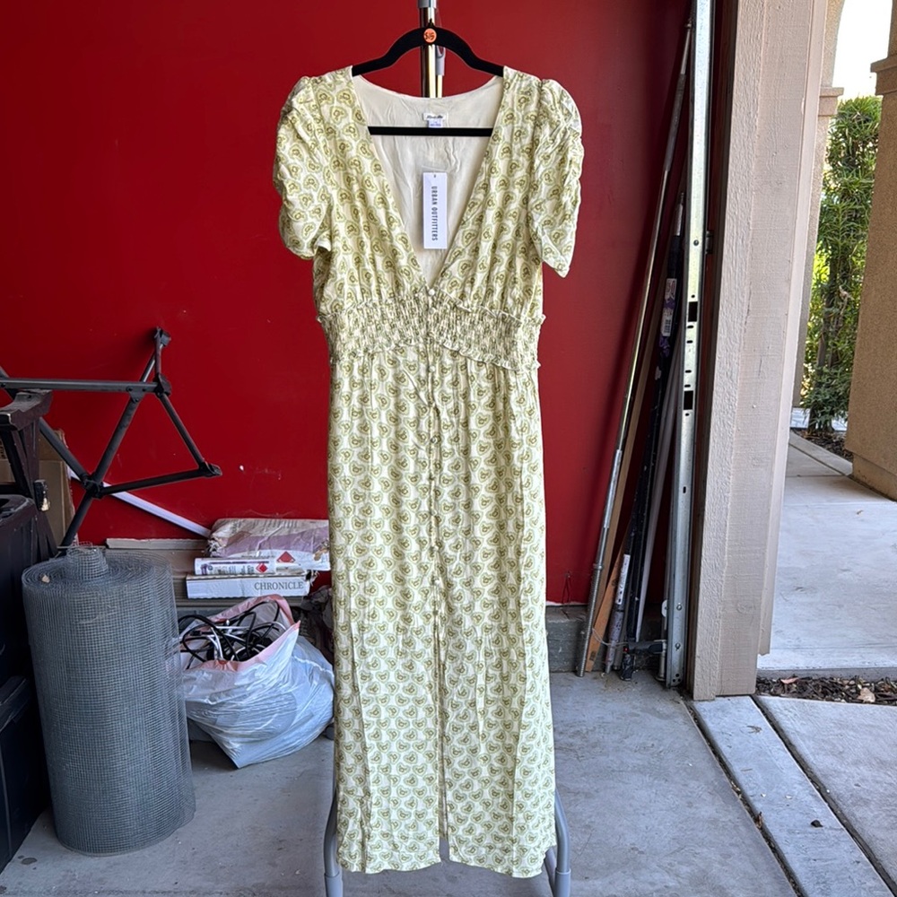Kimchi‎ Blue Cream Puff Sleeve Sundress